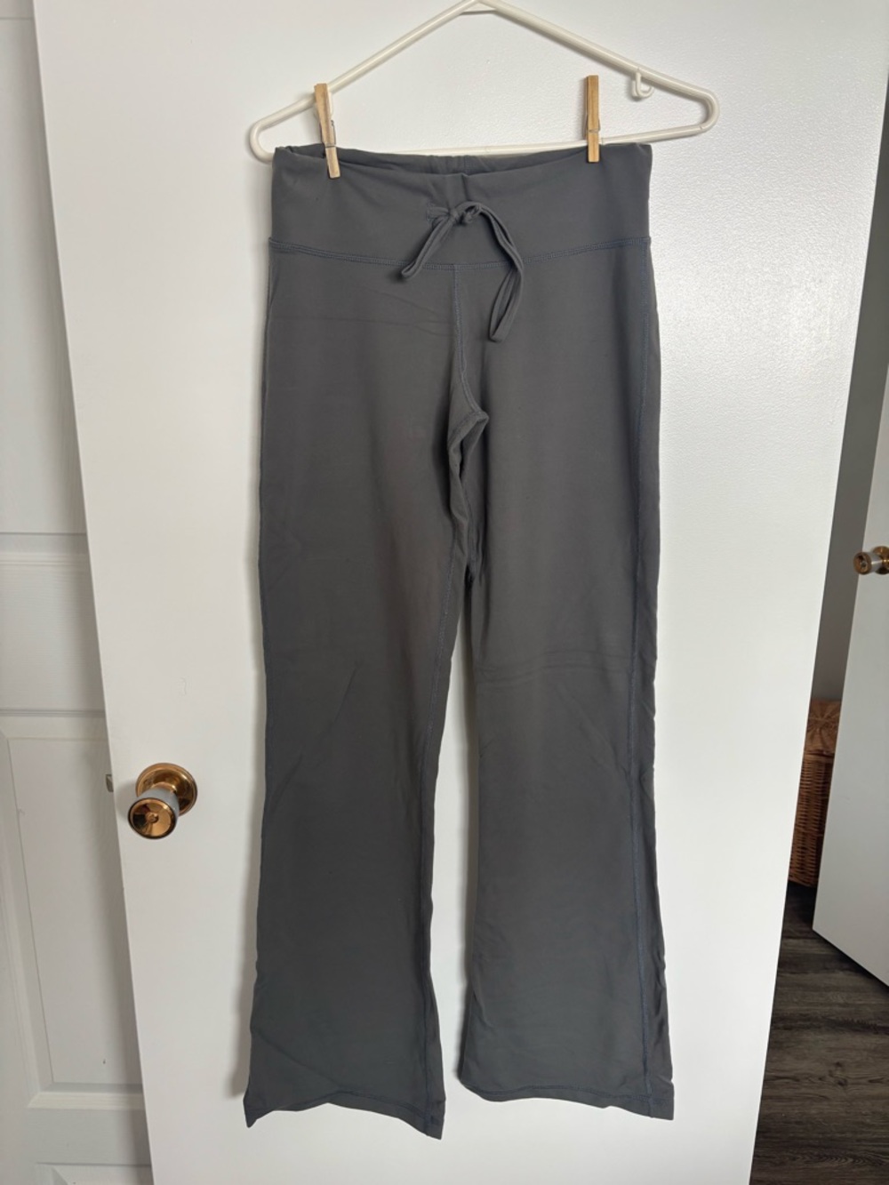Women’s Boot-Cut Lounge Pants in Charcoal Gray